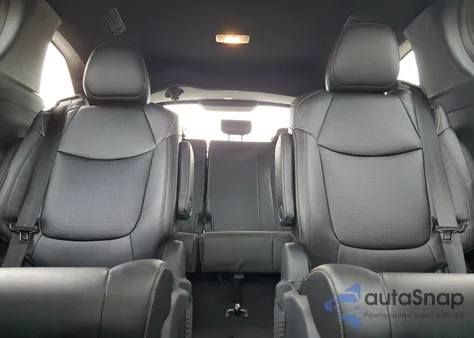 2025 Toyota Sienna Xse z USA, uszkodzony, nr VIN 5TDCSKFC5SS179558